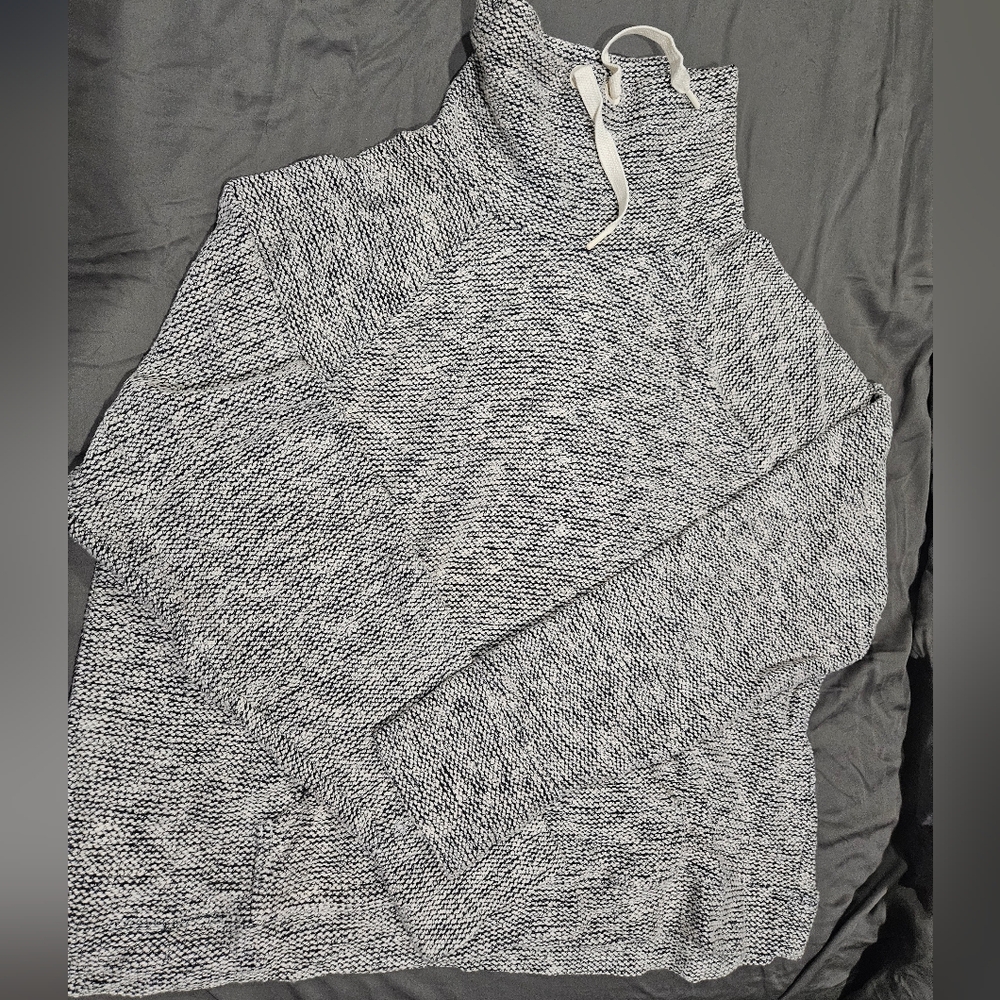 Aerie Black and White Textured Knit